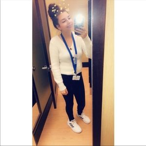 Meet your Posher, Sierra